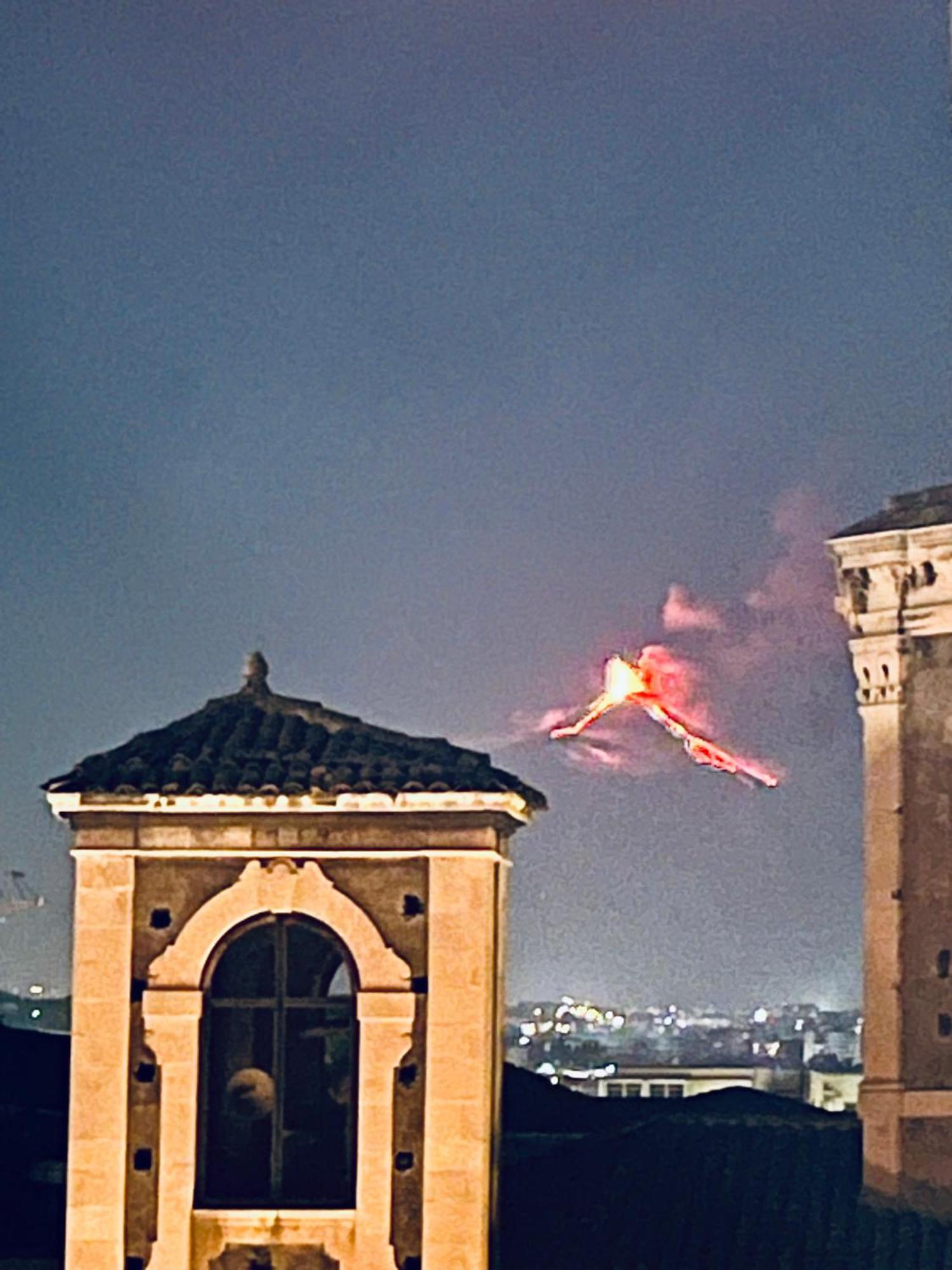 Appartamento La Terrazza Di Sant'Agata Aeroporto di Catania Fontana Rossa Esterno foto